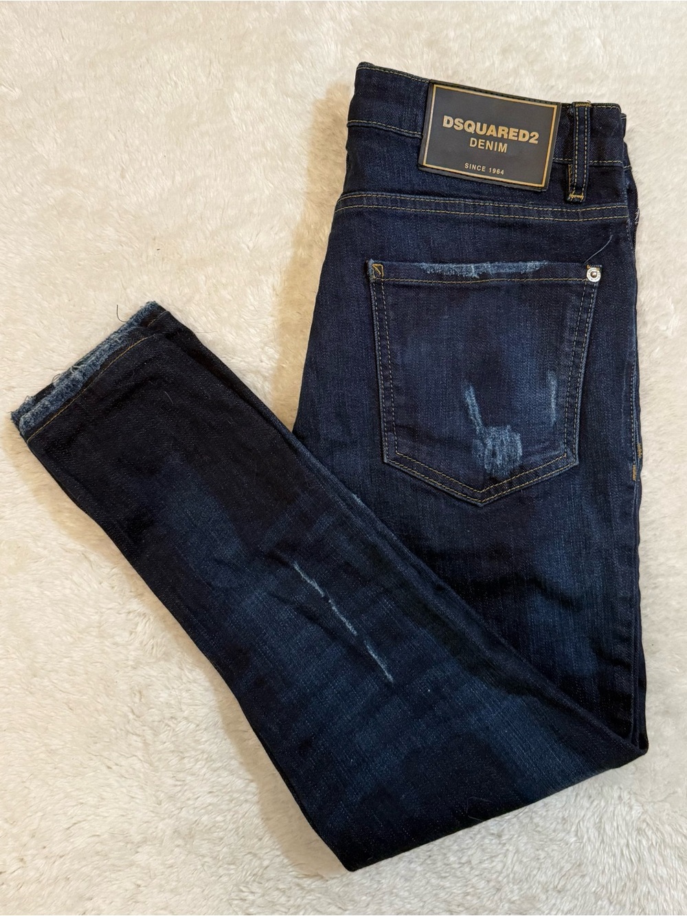 DSQUARED Indigo Skinny Jeans with Subtle Fading Mid Rise